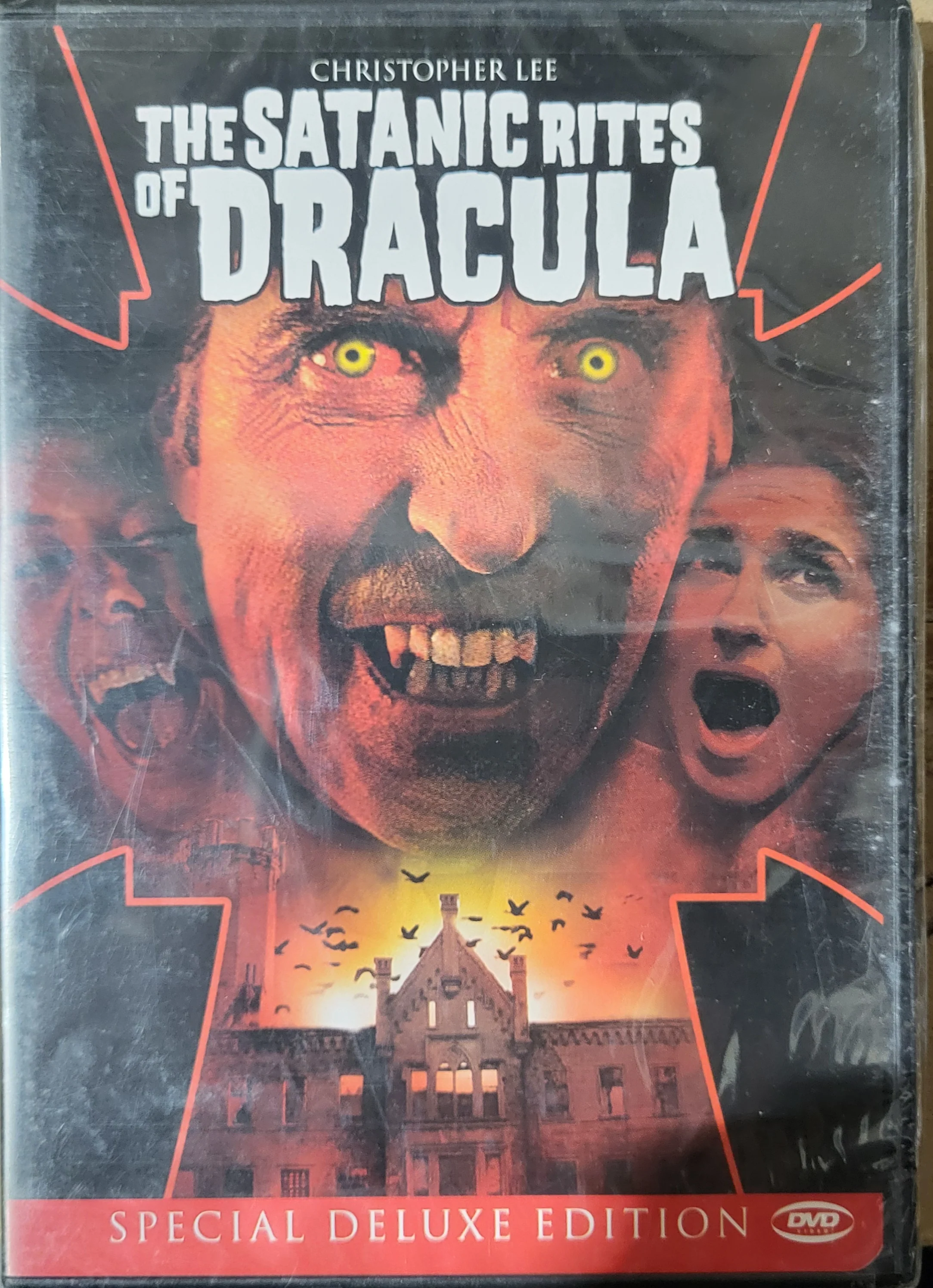 The Satanic Rites Of Dracula - Special Deluxe Edition (DVD + CD)